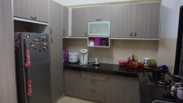 Apartment Desa Ria, Impian Ehsan, Balakong,Seri Kembangan 